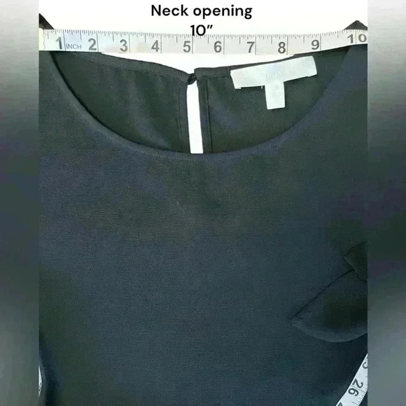 Adyson Parker black lightweight blouse. - Picture 8 of 10